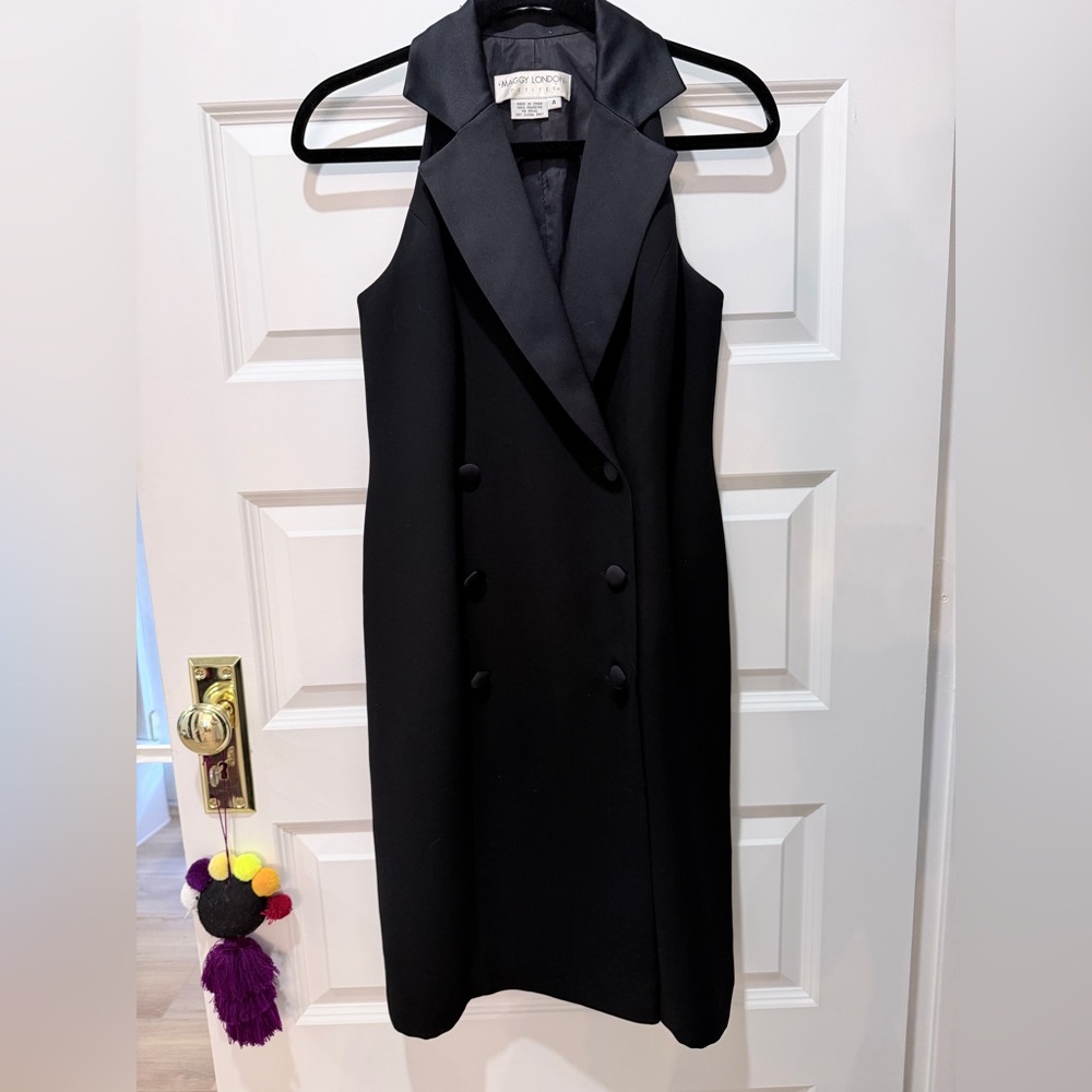 Maggy London Petite Tuxedo Black Dress